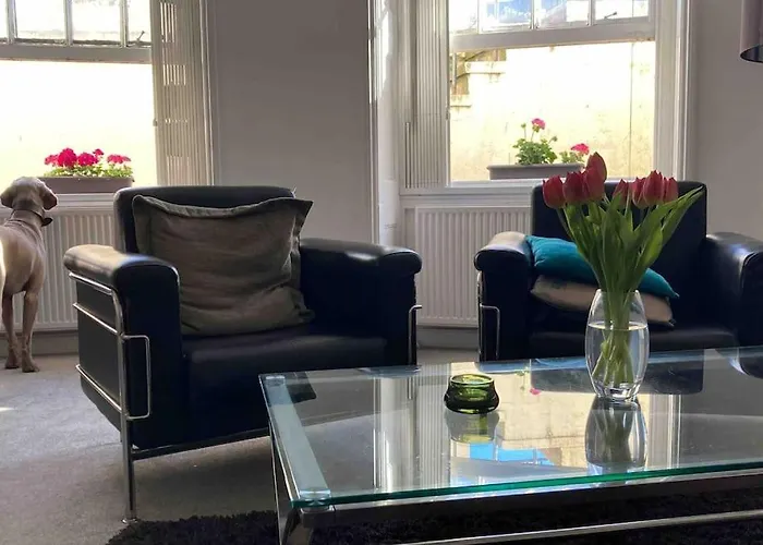 Regency Brighton Seafront Apartment